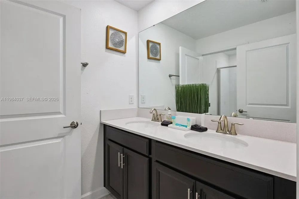 992 Leasder St Other City - In The State Of Florida, FL 33896
