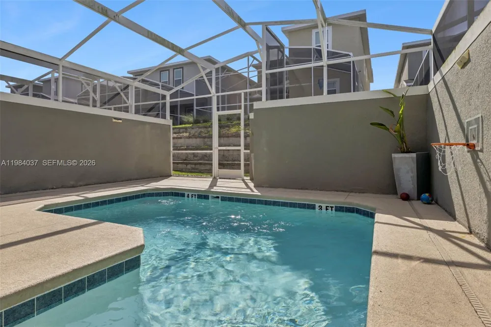 992 Leasder St Other City - In The State Of Florida, FL 33896