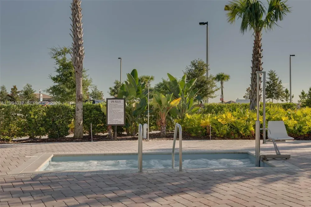 992 Leasder St Other City - In The State Of Florida, FL 33896