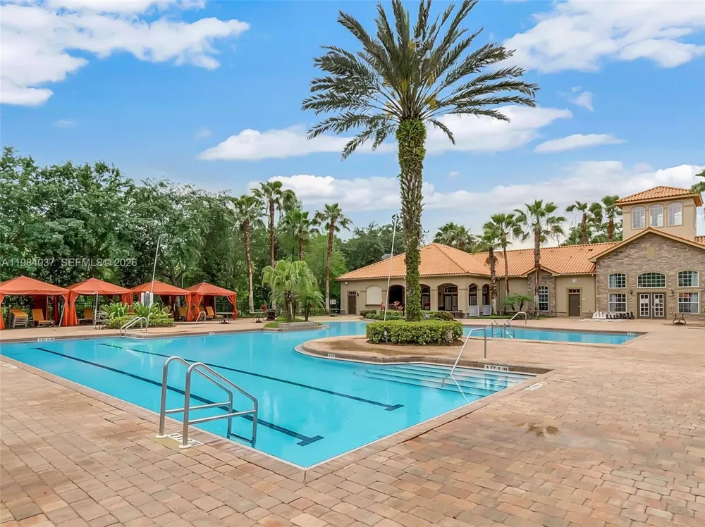992 Leasder St Other City - In The State Of Florida, FL 33896