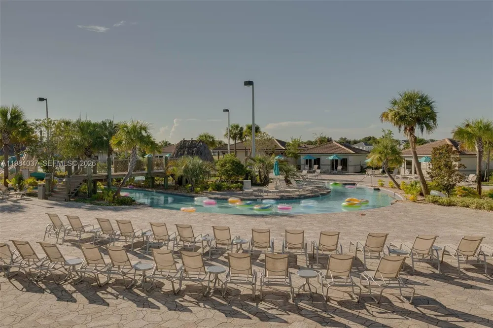 992 Leasder St Other City - In The State Of Florida, FL 33896