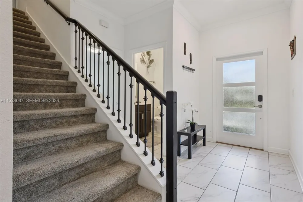 992 Leasder St Other City - In The State Of Florida, FL 33896
