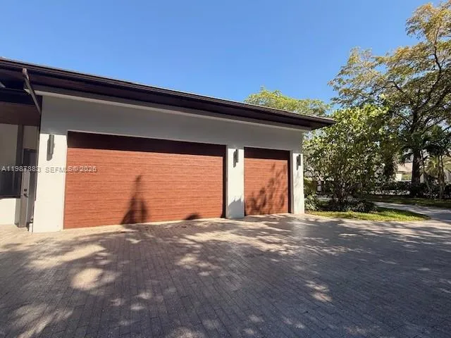 6371 SW 107th St Pinecrest, FL 33156