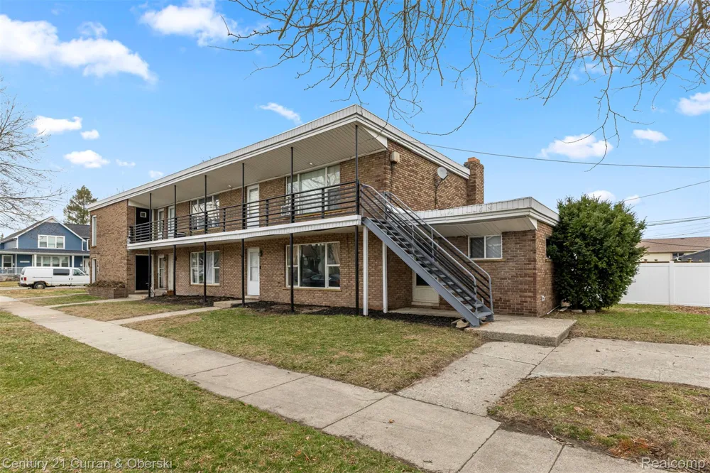 3615 4th Street Wyandotte City, MI 48192