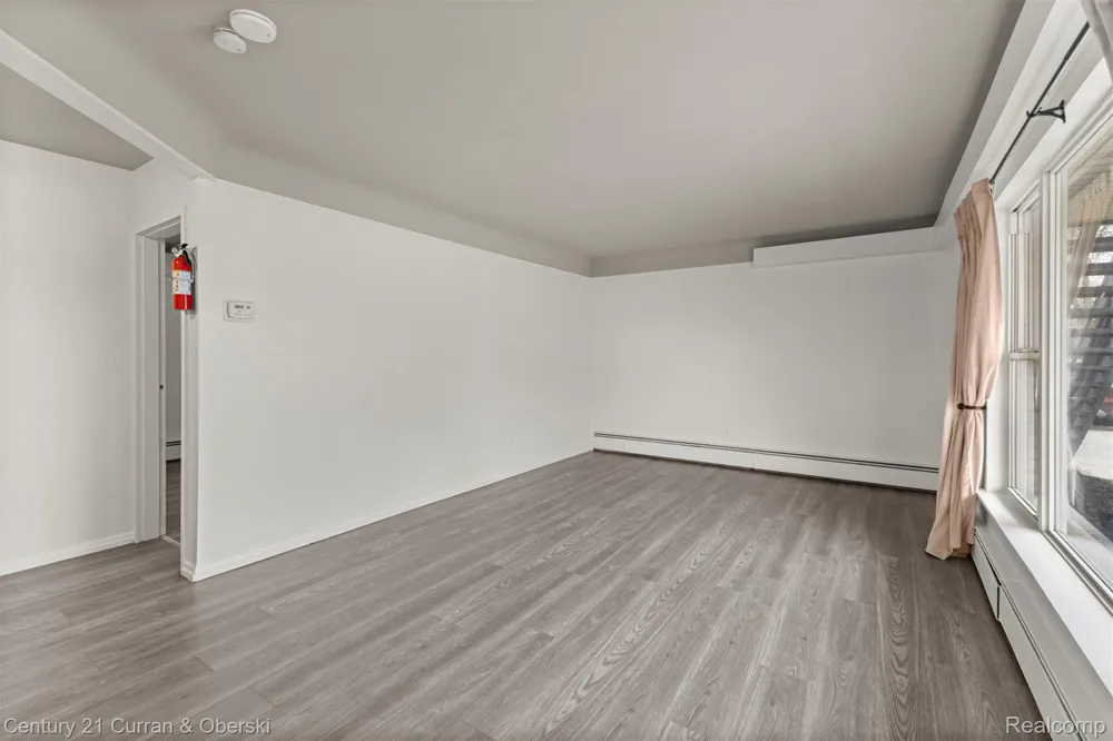 3615 4th Street Wyandotte City, MI 48192