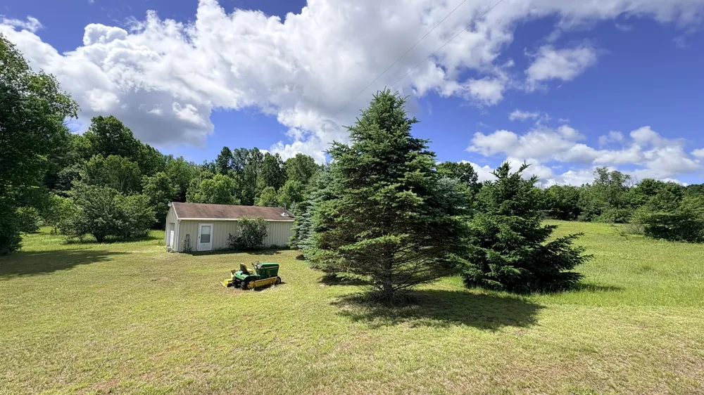 4395 Raymond Road Ellsworth Township, MI 49656