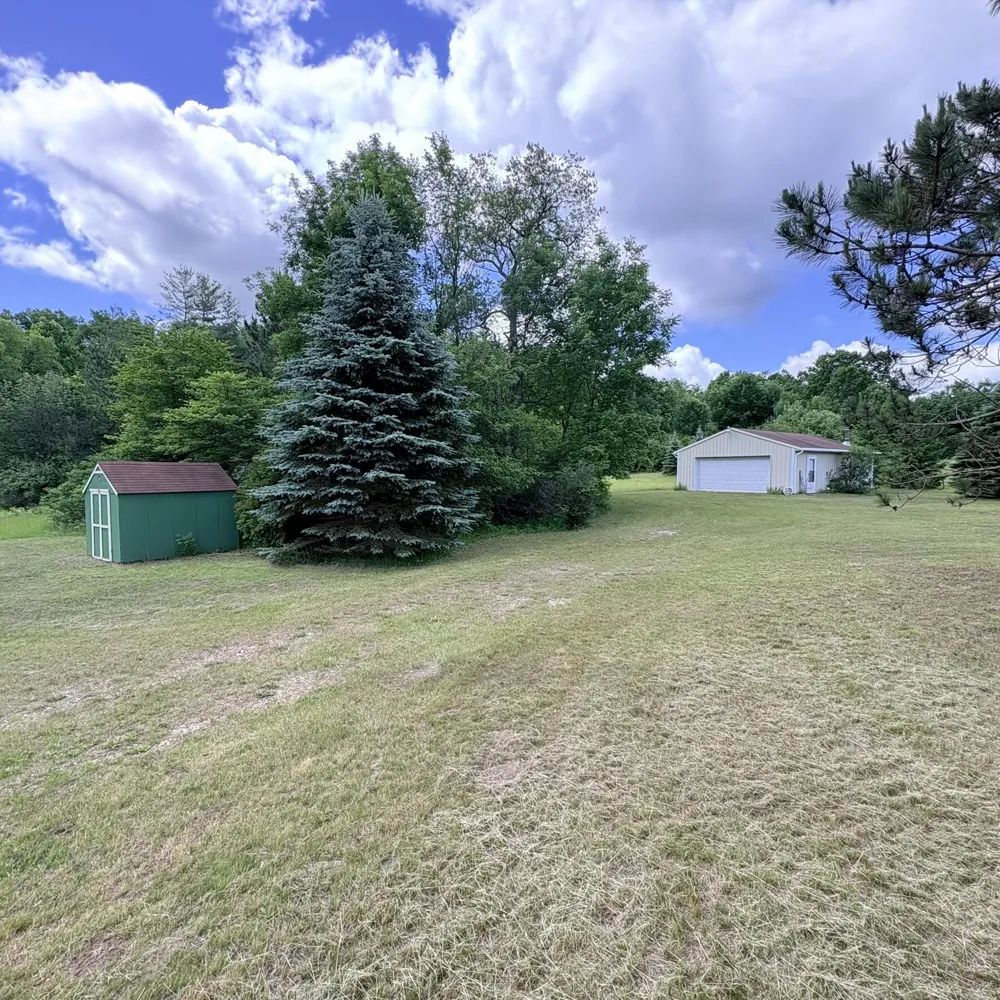 4395 Raymond Road Ellsworth Township, MI 49656