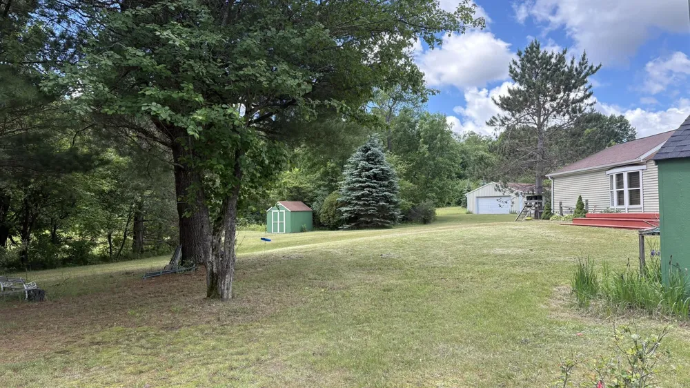 4395 Raymond Road Ellsworth Township, MI 49656