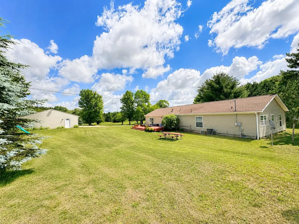 4395 Raymond Road Ellsworth Township, MI 49656