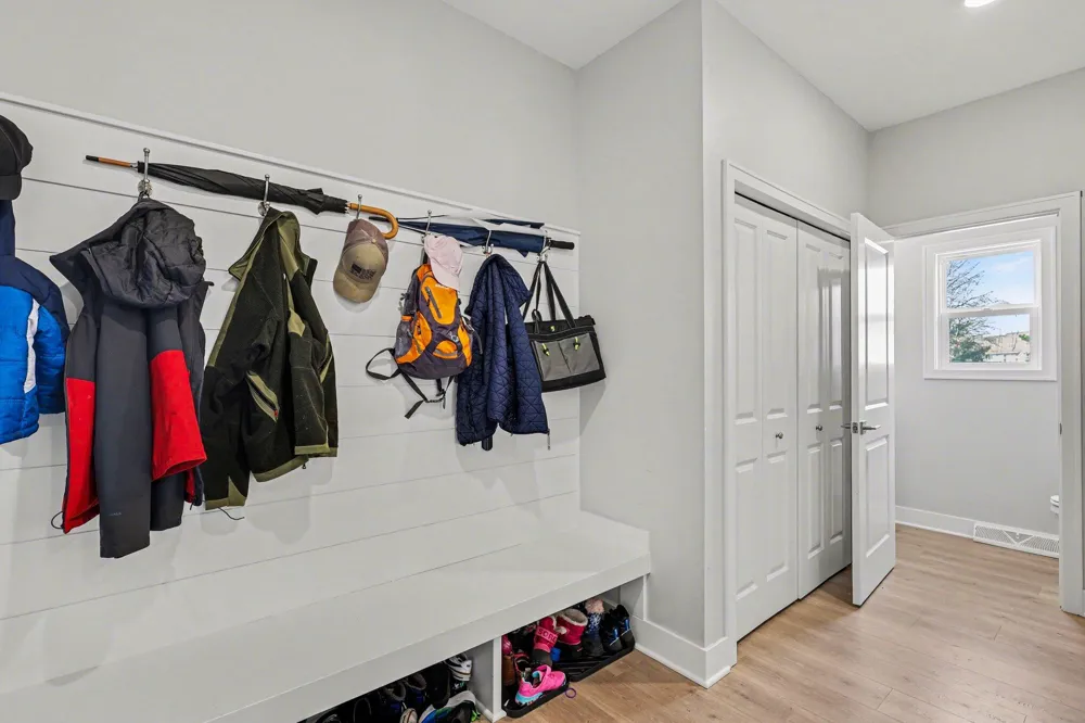 2803 Pinehill Drive Park Township, MI 49424