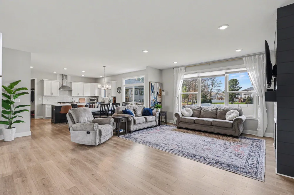 2803 Pinehill Drive Park Township, MI 49424