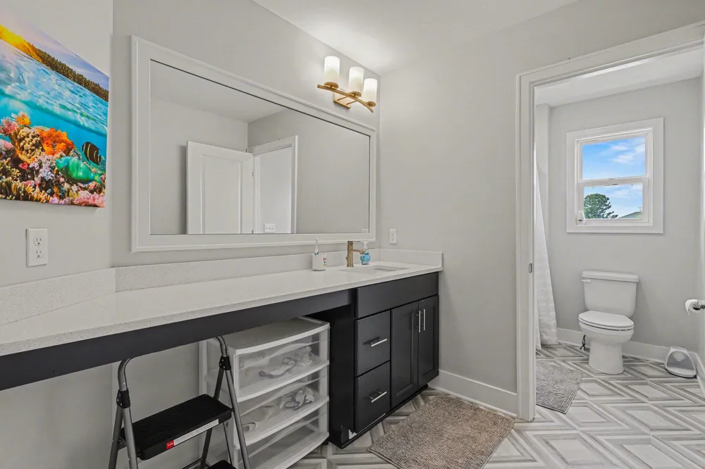 2803 Pinehill Drive Park Township, MI 49424