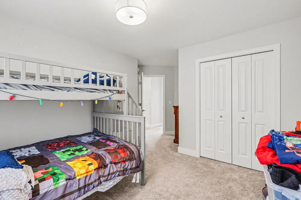 2803 Pinehill Drive Park Township, MI 49424
