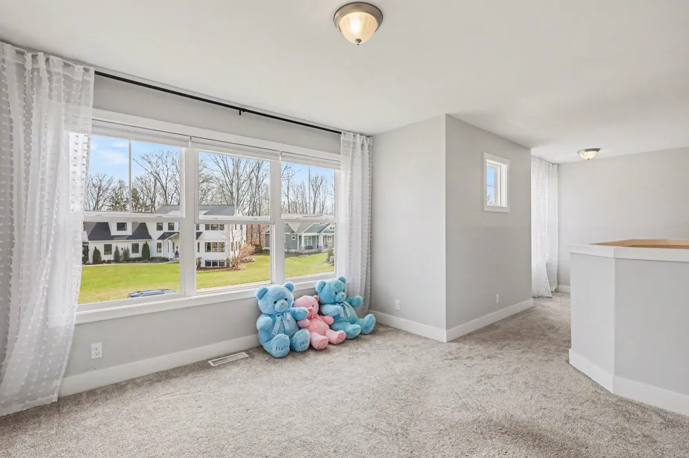 2803 Pinehill Drive Park Township, MI 49424
