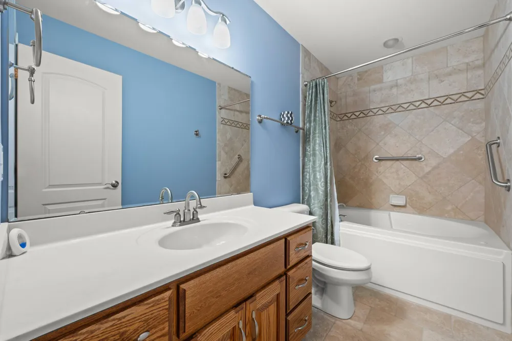 5036 Shoreview Drive Coloma Charter Township, MI 49038