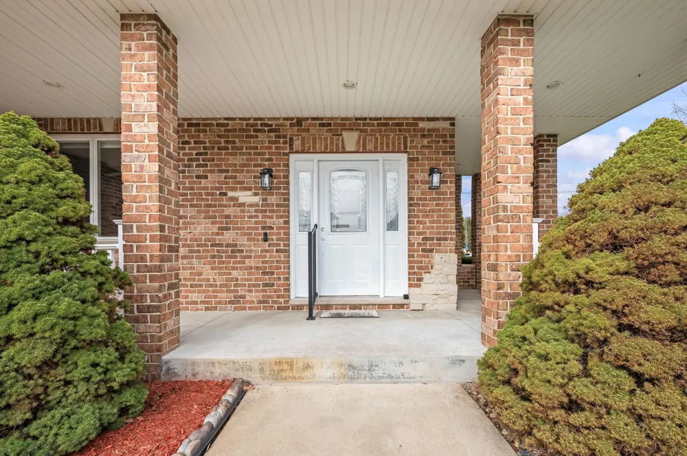 5036 Shoreview Drive Coloma Charter Township, MI 49038