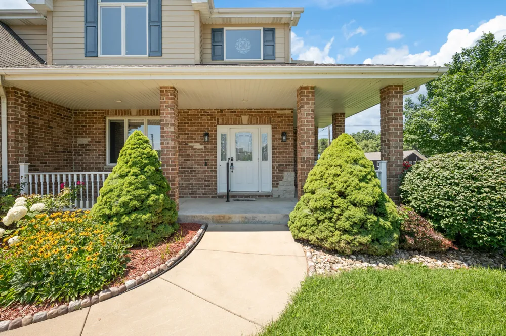 5036 Shoreview Drive Coloma Charter Township, MI 49038