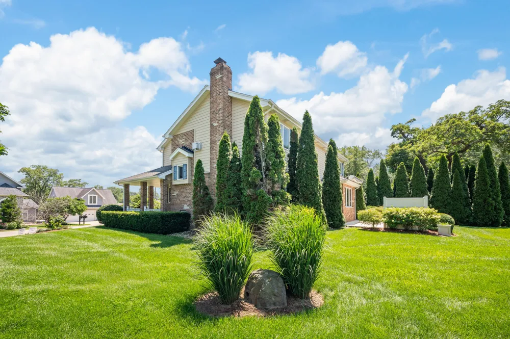 5036 Shoreview Drive Coloma Charter Township, MI 49038