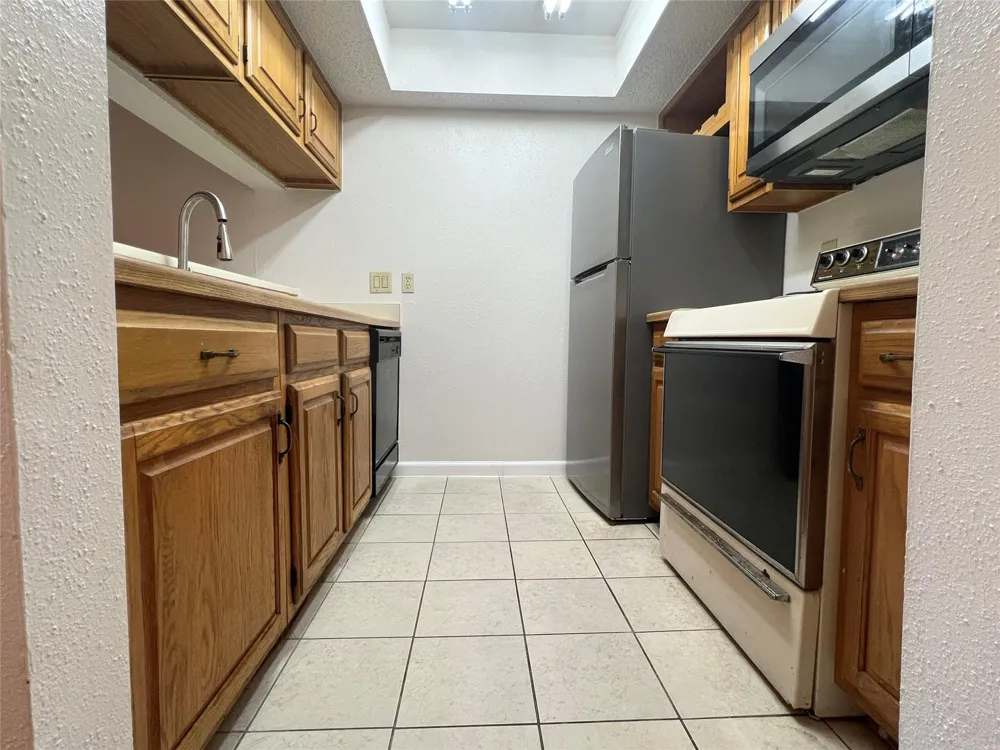 2826 S Bartell Drive #21 Houston, TX 77054