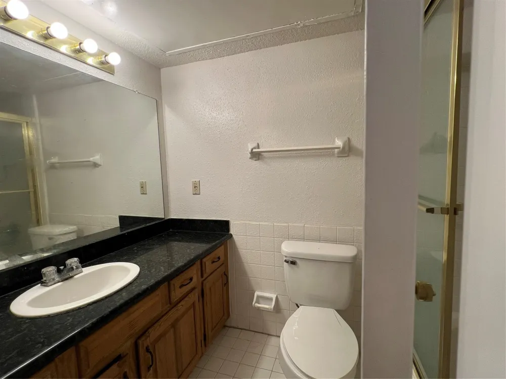 2826 S Bartell Drive #21 Houston, TX 77054