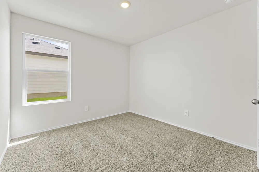 401 Wild Goose Drive Luling, TX 78648