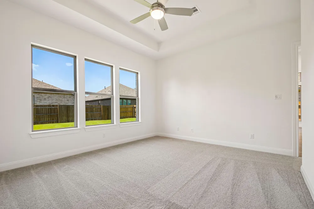 533 Prickly Poppy Loop Kyle, TX 78640