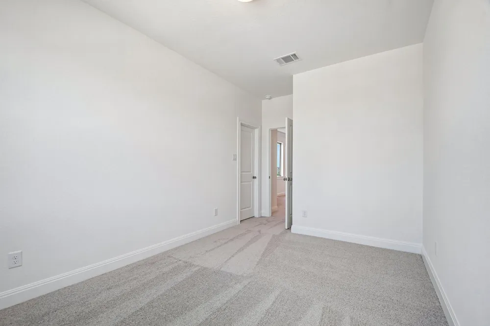 533 Prickly Poppy Loop Kyle, TX 78640