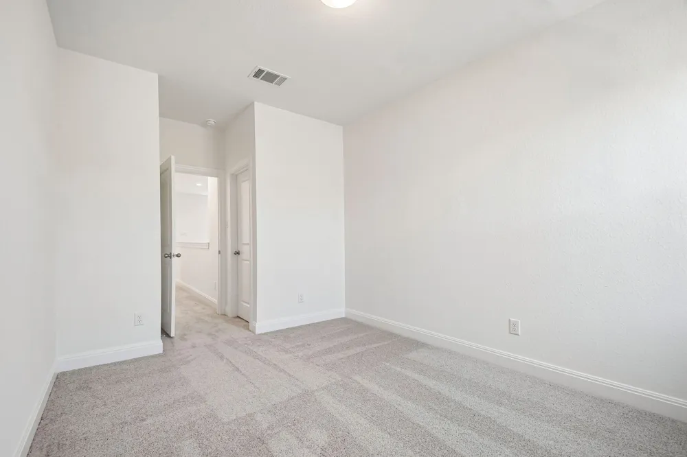 533 Prickly Poppy Loop Kyle, TX 78640