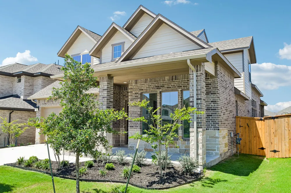 533 Prickly Poppy Loop Kyle, TX 78640