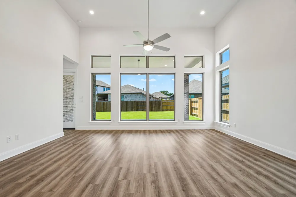 533 Prickly Poppy Loop Kyle, TX 78640