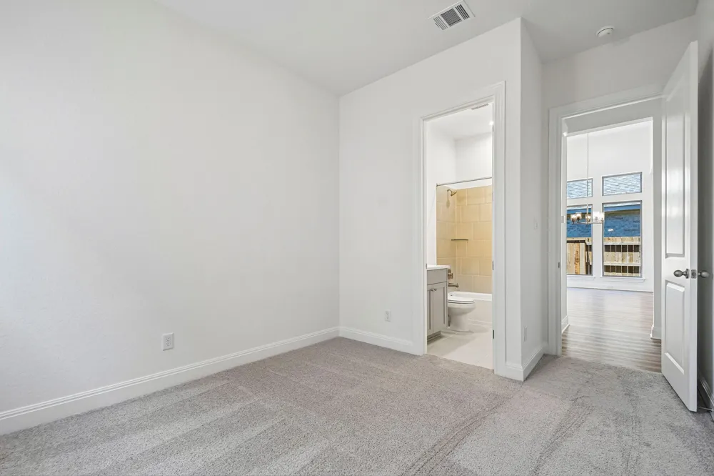 533 Prickly Poppy Loop Kyle, TX 78640