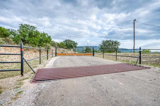 395 Lehne Loop Buchanan Dam, TX 78609