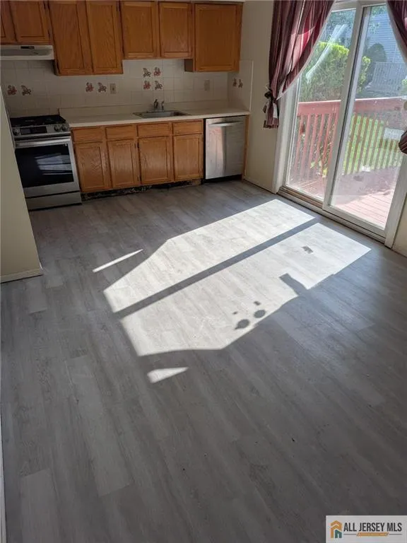 14 Concord Square #1503 Sayreville, NJ 08872