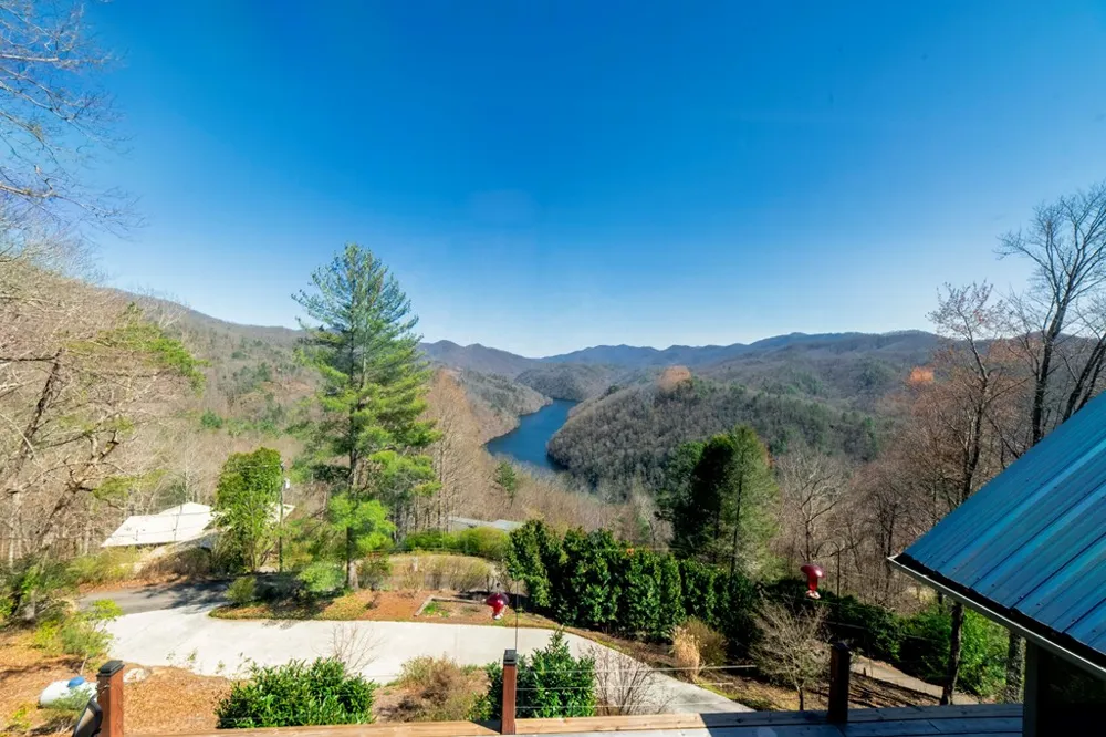 Deals Gap Road Robbinsville, NC 28771