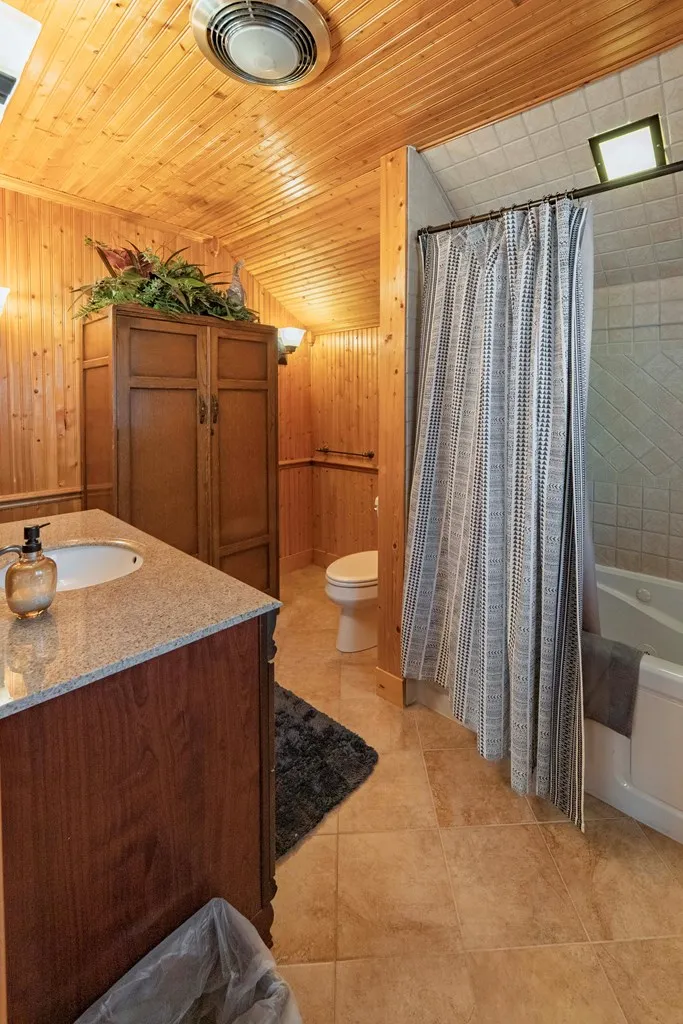 Deals Gap Road Robbinsville, NC 28771