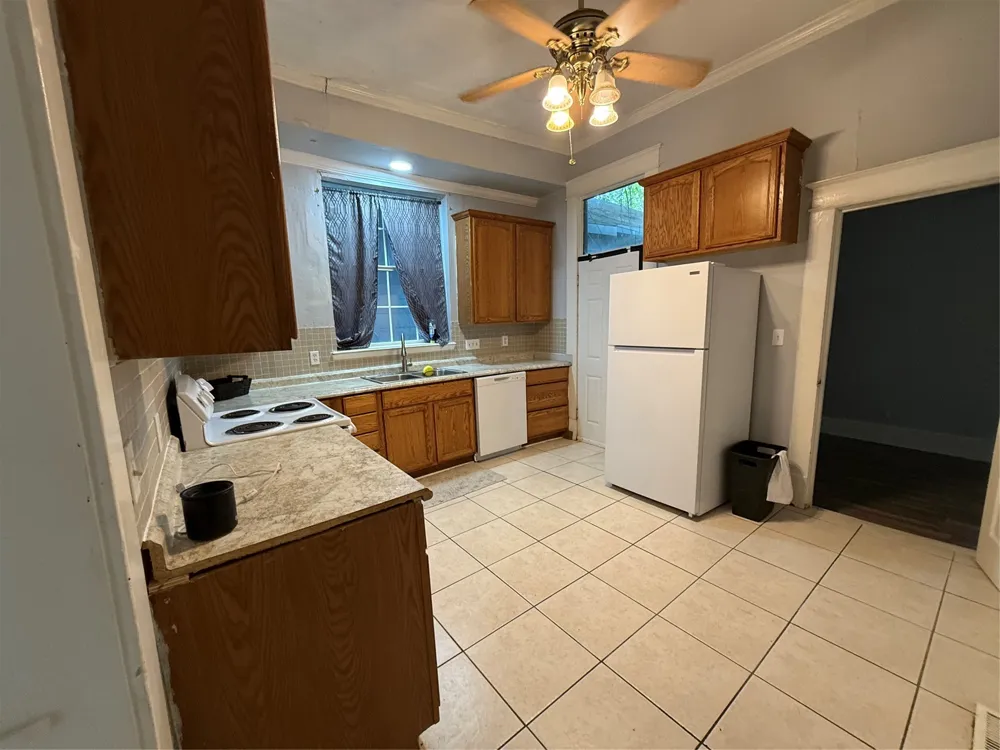 1528 Magnolia Avenue Shreveport, LA 71101