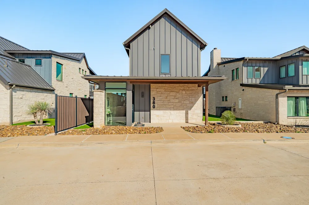 380 Ryan Joe Circle Iredell, TX 76649