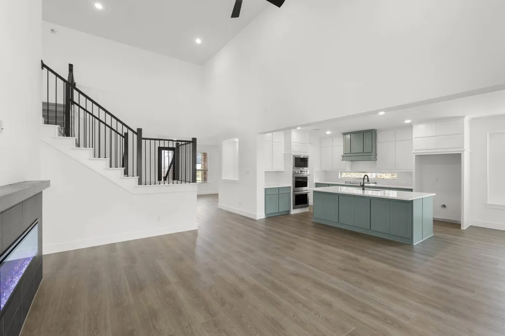 413 Tower Street DeSoto, TX 75115
