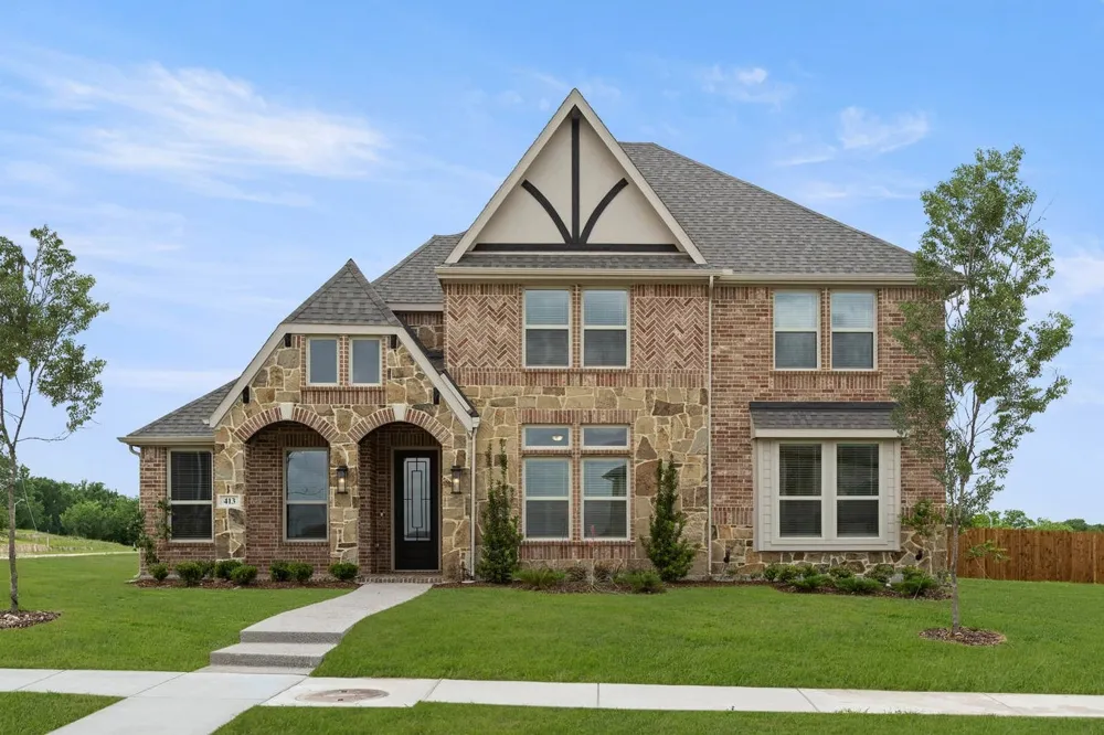 413 Tower Street DeSoto, TX 75115