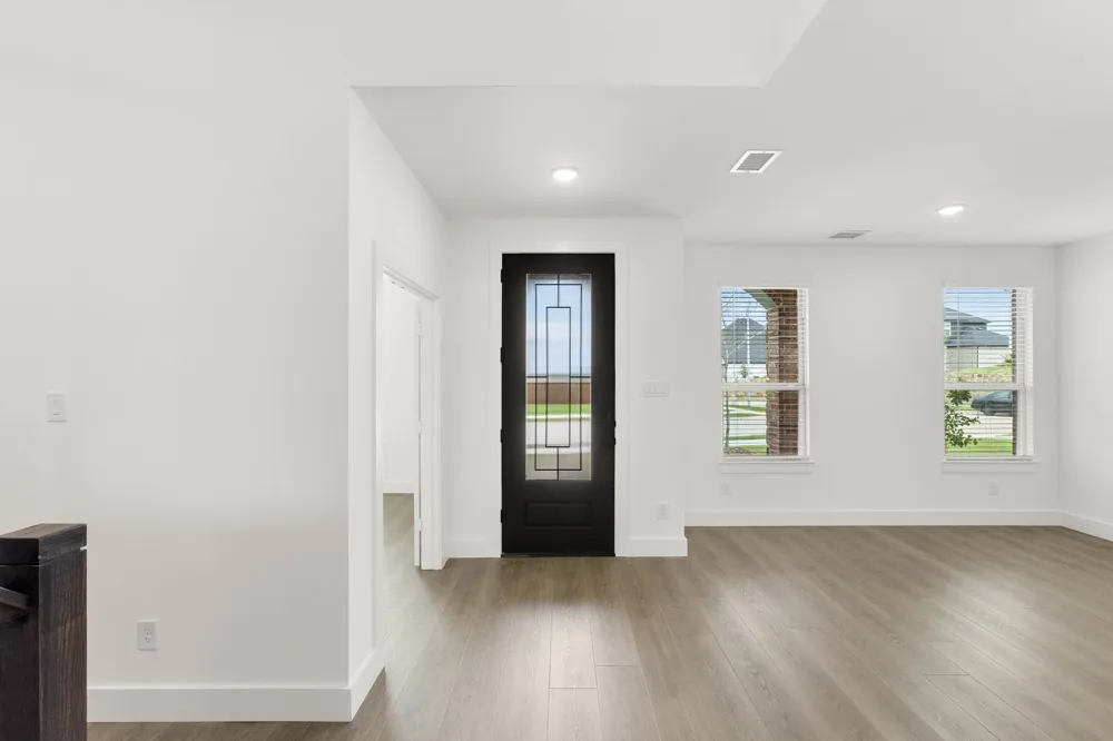413 Tower Street DeSoto, TX 75115