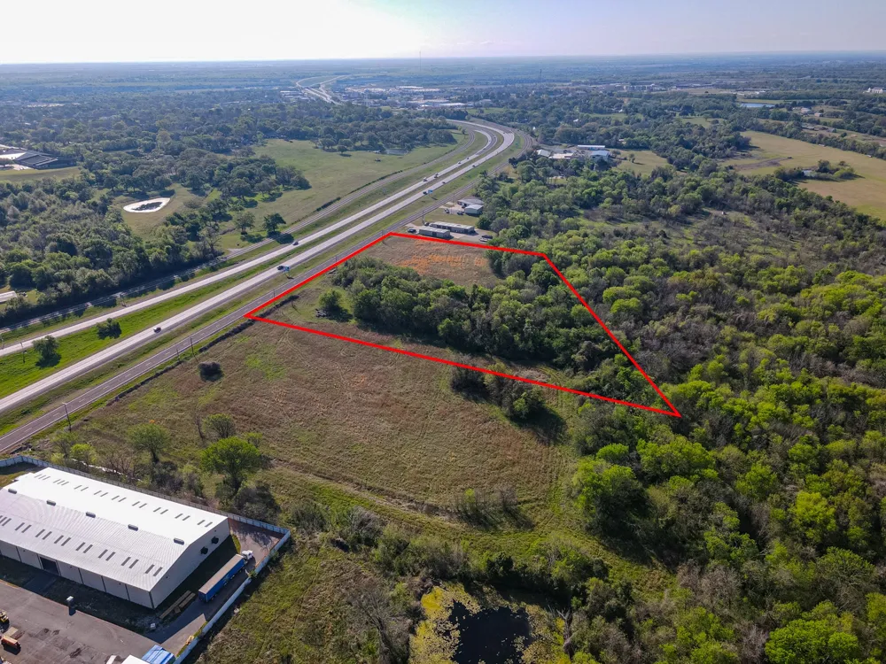 Oak Creek Drive Kaufman, TX 75142