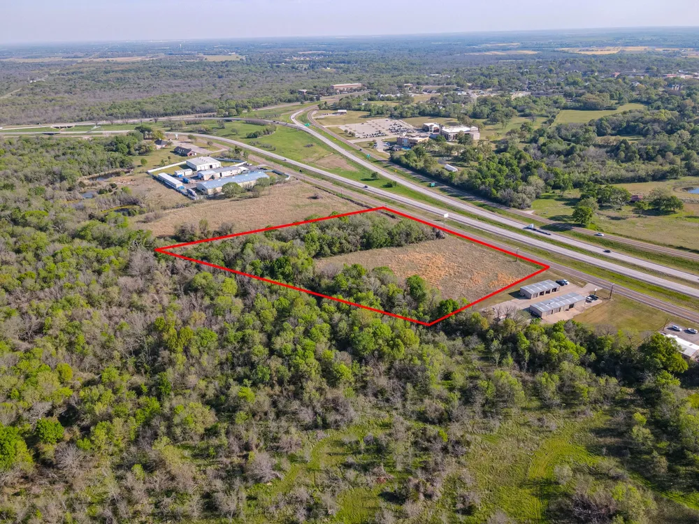 Oak Creek Drive Kaufman, TX 75142