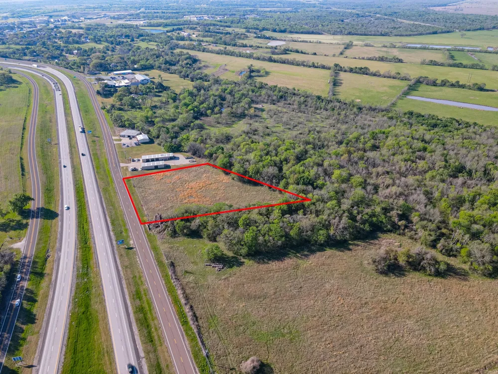 Oak Creek Drive Kaufman, TX 75142