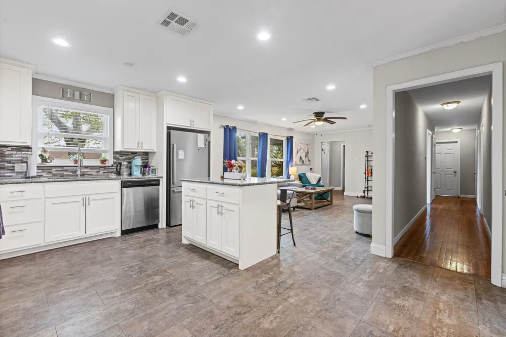 942 Longfellow Street Waco, TX 76710