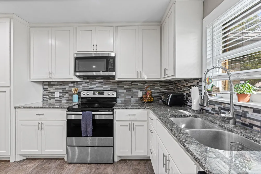 942 Longfellow Street Waco, TX 76710