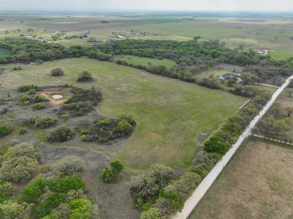 171 HCR 1450 Covington, TX 76636