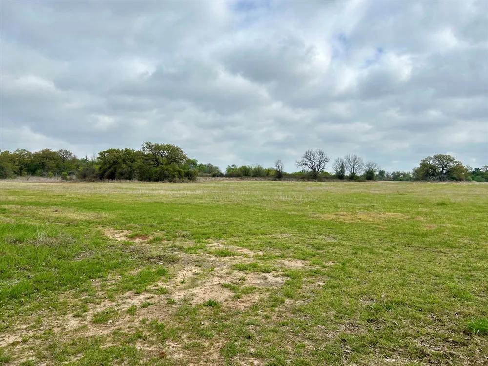 171 HCR 1450 Covington, TX 76636