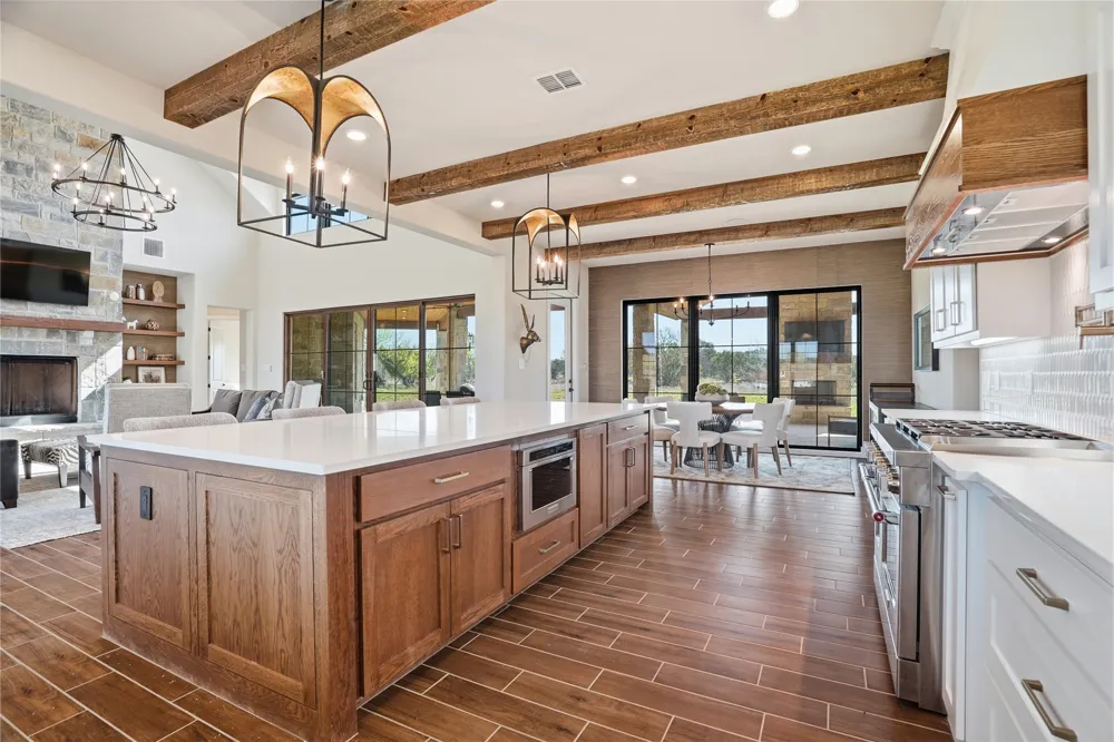 1010 Ranger Ridge Way Strawn, TX 76478