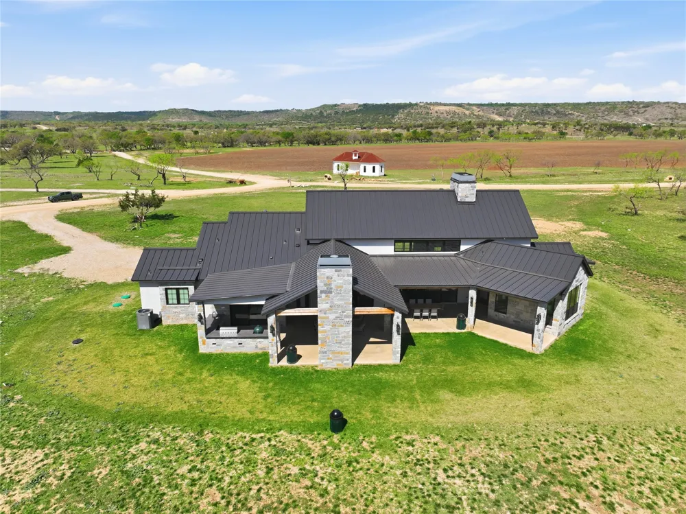 1010 Ranger Ridge Way Strawn, TX 76478
