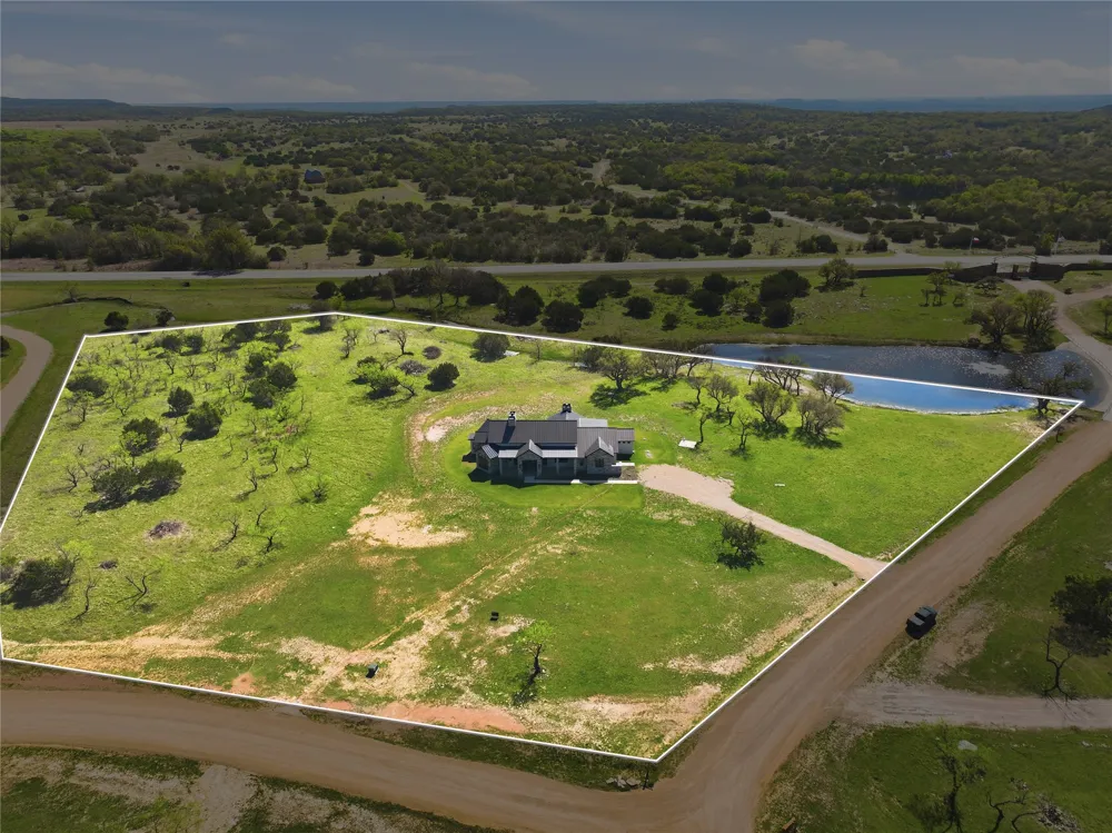 1010 Ranger Ridge Way Strawn, TX 76478